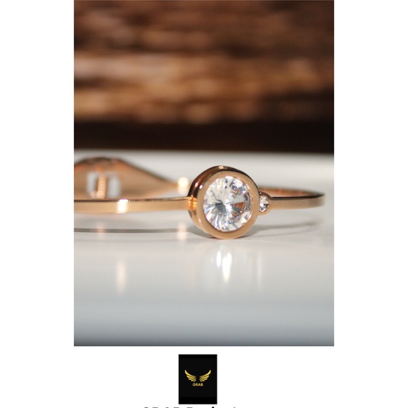 Bracelet - Picture 3 of 9